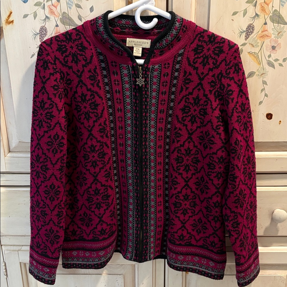 Appleseed’s Wool Blend  Fair Isles Magenta/Black Front Zip Sweater